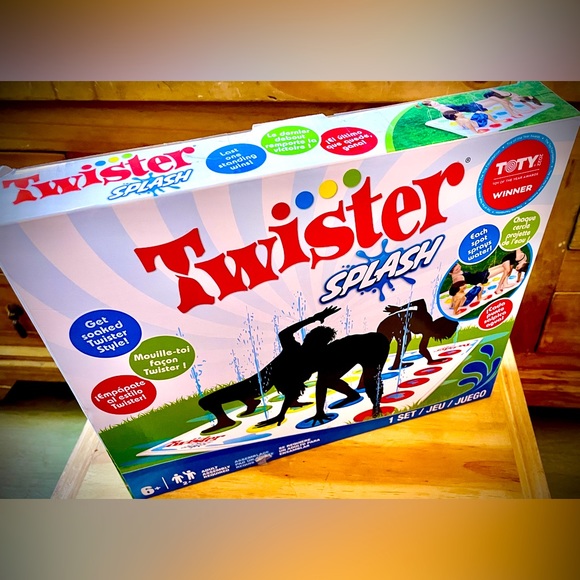 New • Unopened • Twister Splash • Ages 6 + - Picture 8 of 13